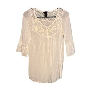 H&M Boho embroidered 3/4 length sleeve flowy top size 2